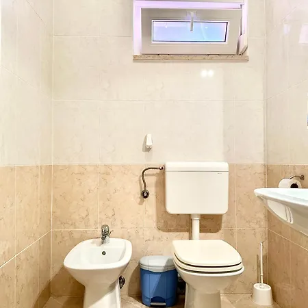 Elaine's View Daire *