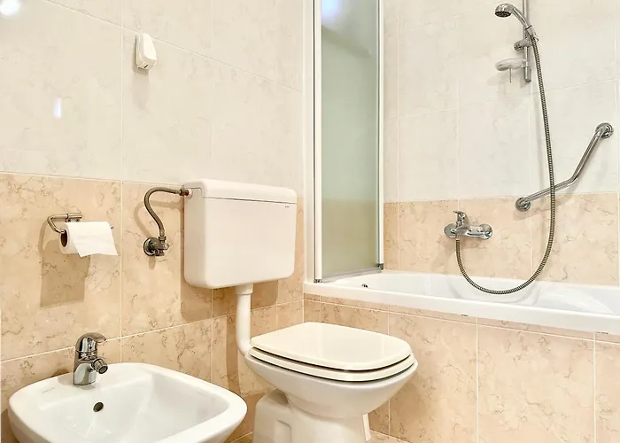 아파트 Elaine's View *