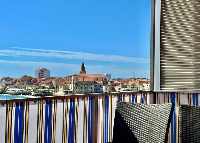 Elaine's View Apartamento *