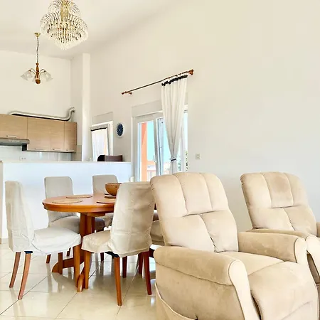 Elaine's View Appartement *